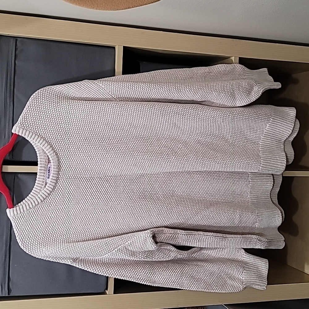 Old Navy Sweater